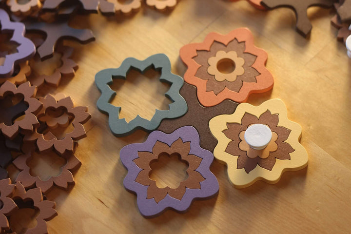 Intarsia (OBS! Skadat ex)