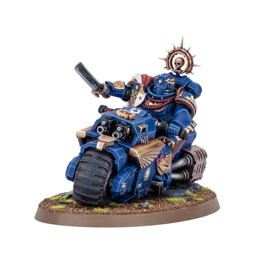 Warhammer: 40K - Space Marines - Captain on Bike